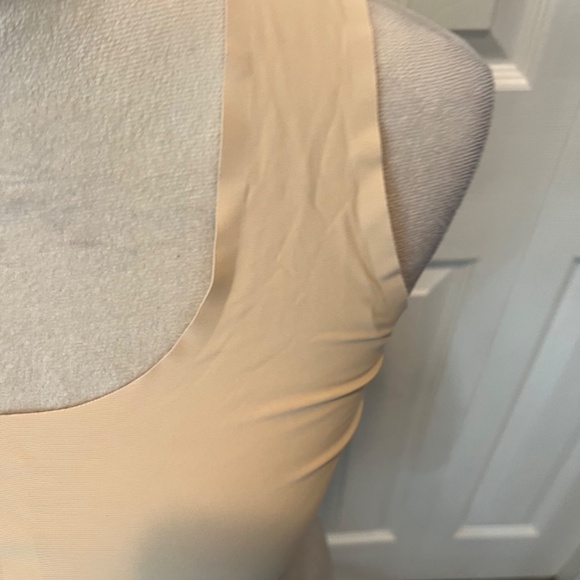 Yummie size L bra - Picture 9 of 11